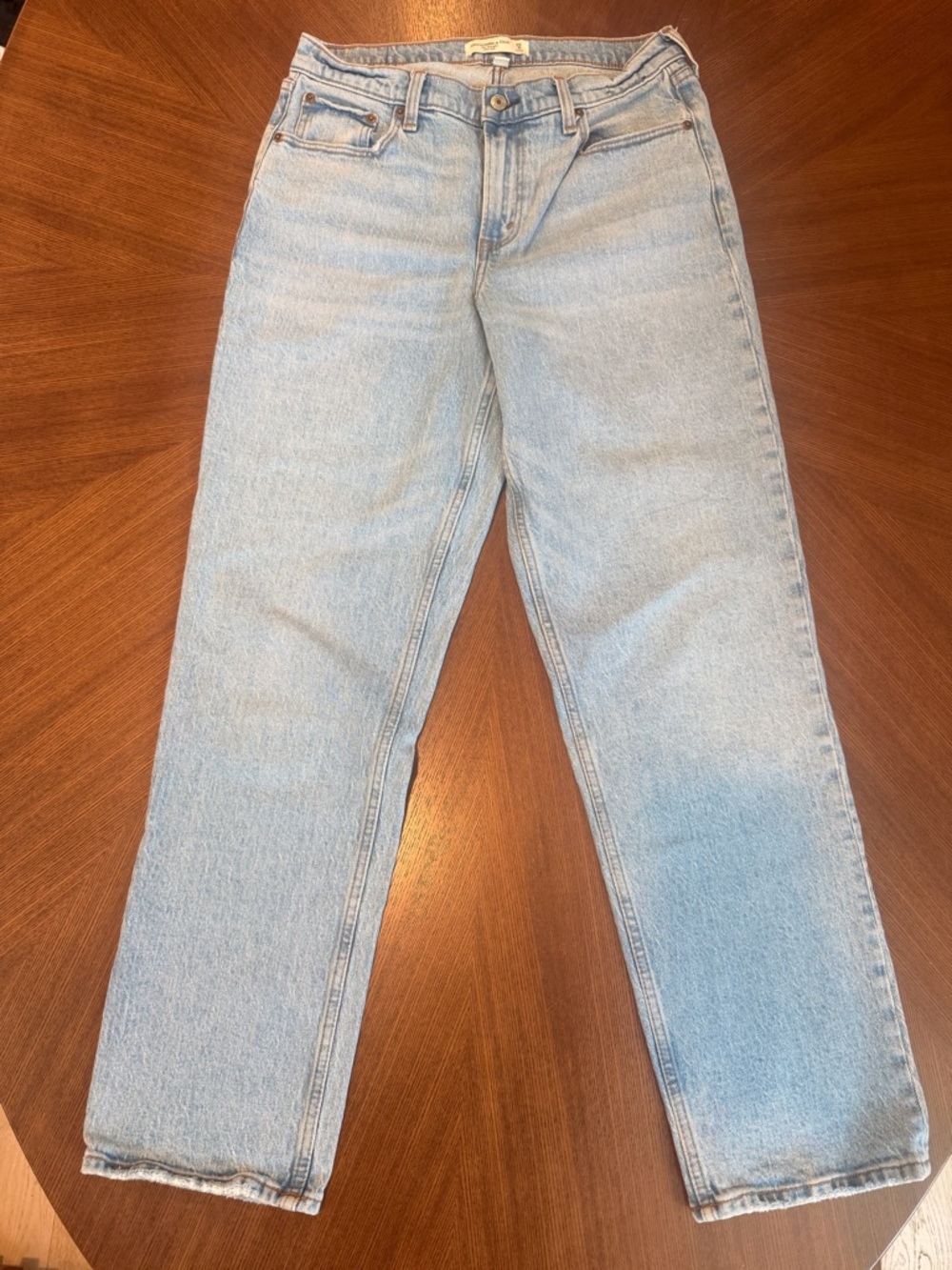 Abercrombie & Fitch Curve Love Light Blue Women's Jeans size 28